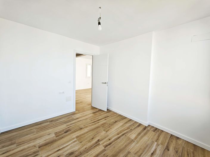 Image No.7-Penthouse de 2 chambres à vendre à Algeciras