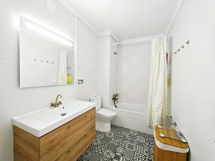 Image No.23-Appartement de 3 chambres à vendre à Algeciras