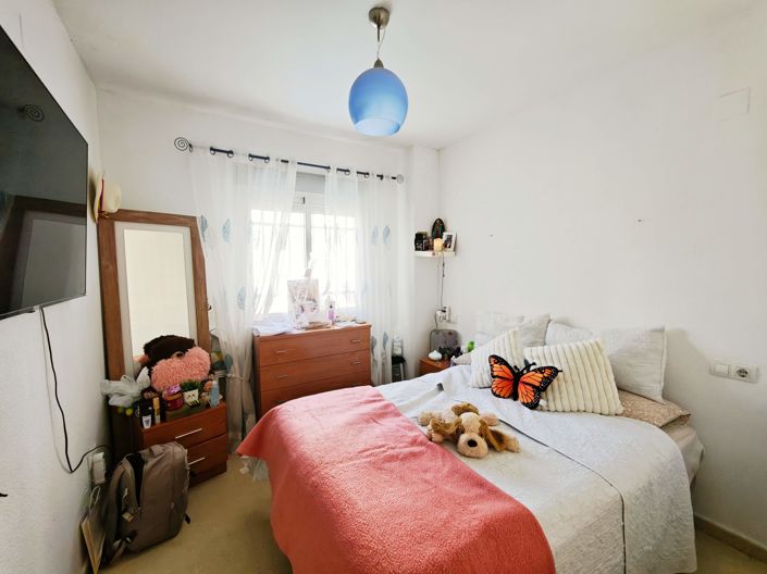 Image No.10-2 Bed Flat for sale