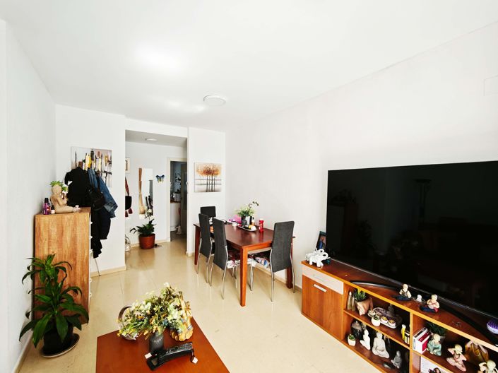 Image No.2-2 Bed Flat for sale