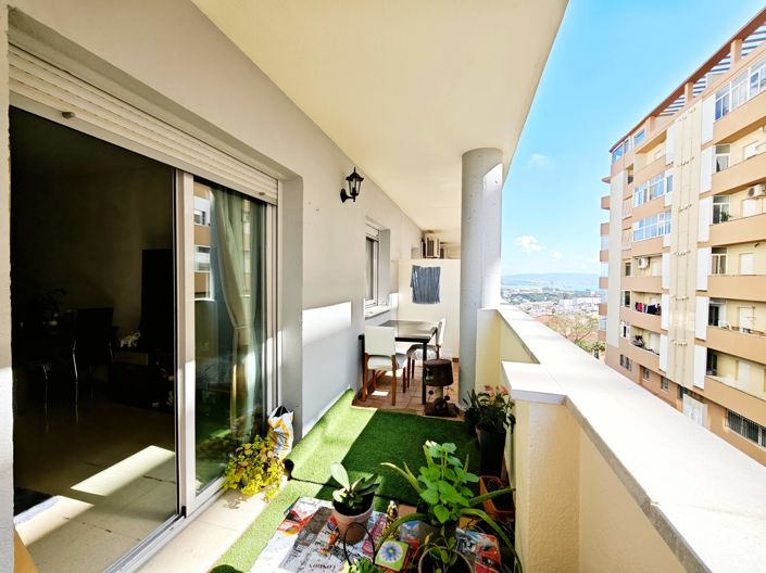 Image No.3-2 Bed Flat for sale