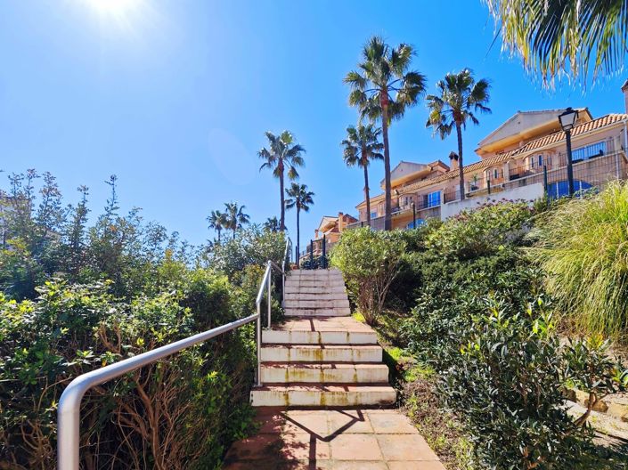 Image No.22-2 Bed Apartment for sale