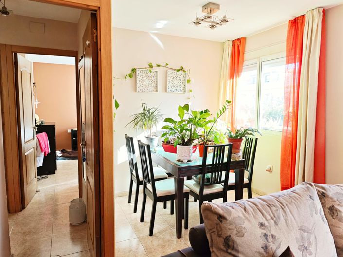 Image No.2-2 Bed Flat for sale