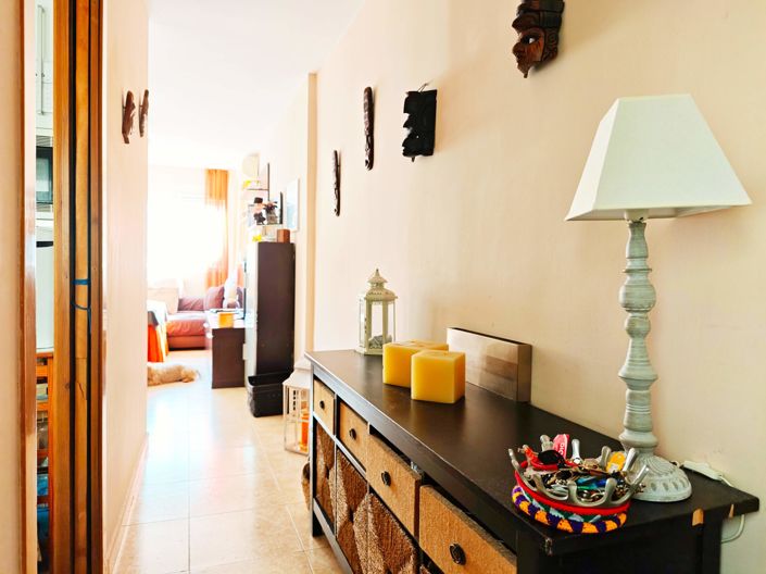 Image No.3-2 Bed Flat for sale