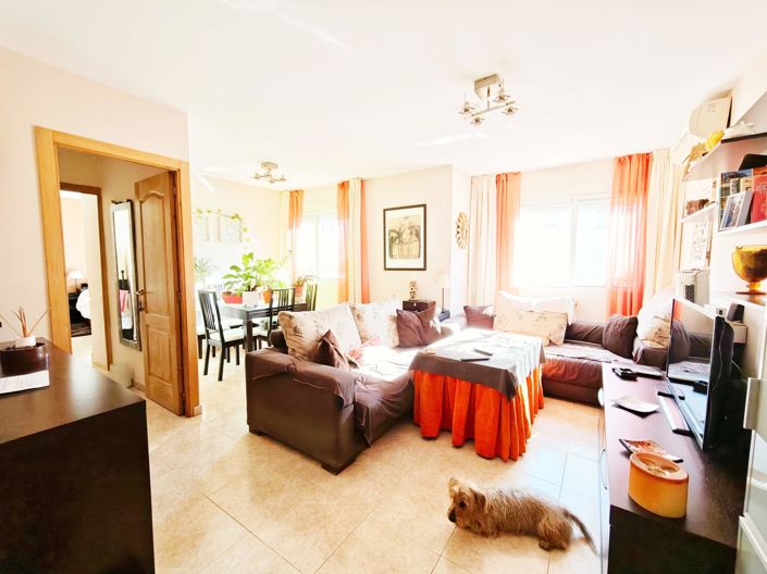 Image No.7-2 Bed Flat for sale