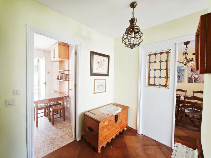 Image No.12-Villa de 4 chambres à vendre à Algeciras