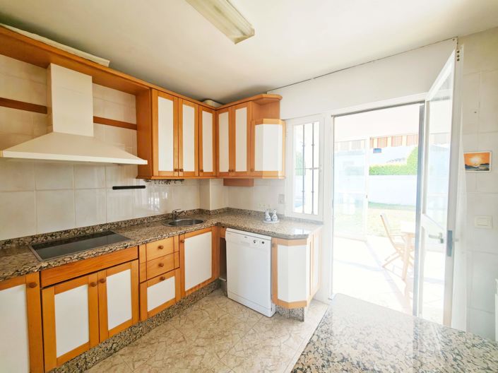 Image No.14-Villa de 4 chambres à vendre à Algeciras