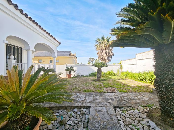 Image No.5-Villa de 4 chambres à vendre à Algeciras