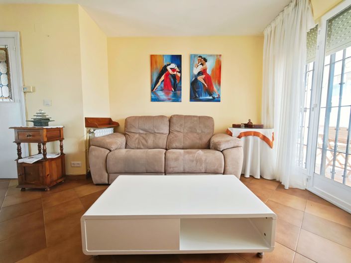 Image No.8-Villa de 4 chambres à vendre à Algeciras