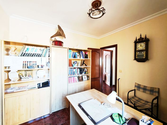 Image No.30-Villa de 5 chambres à vendre à Algeciras