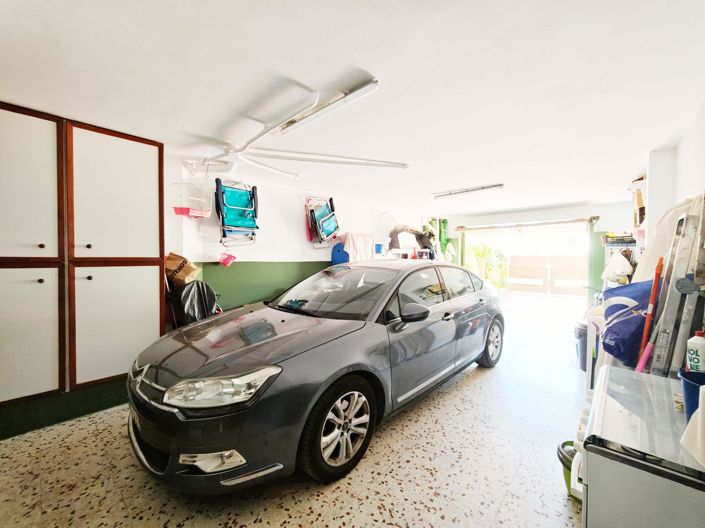 Image No.8-Villa de 5 chambres à vendre à Algeciras