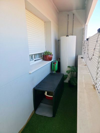 Image No.27-2 Bed Flat for sale