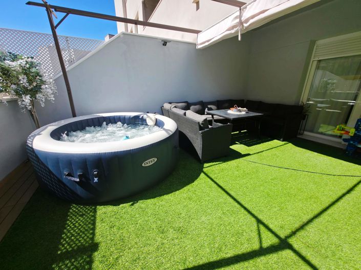 Image No.6-2 Bed Flat for sale