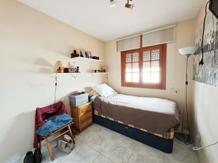 Image No.38-4 Bed Property for sale