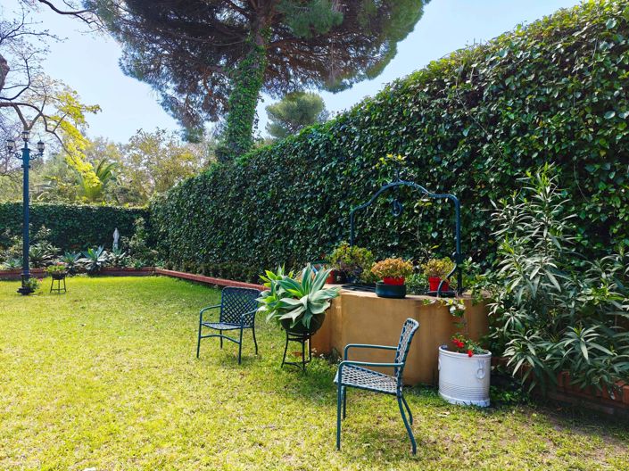 Image No.3-Villa de 15 chambres à vendre à Algeciras