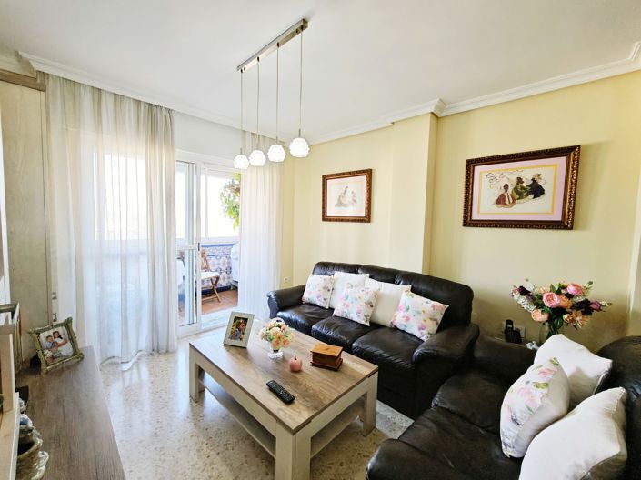 Image No.2-3 Bed Flat for sale