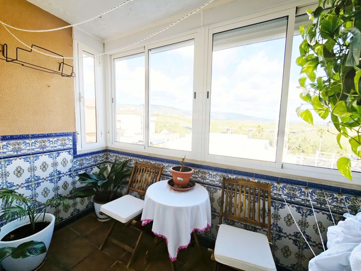 Image No.8-3 Bed Flat for sale