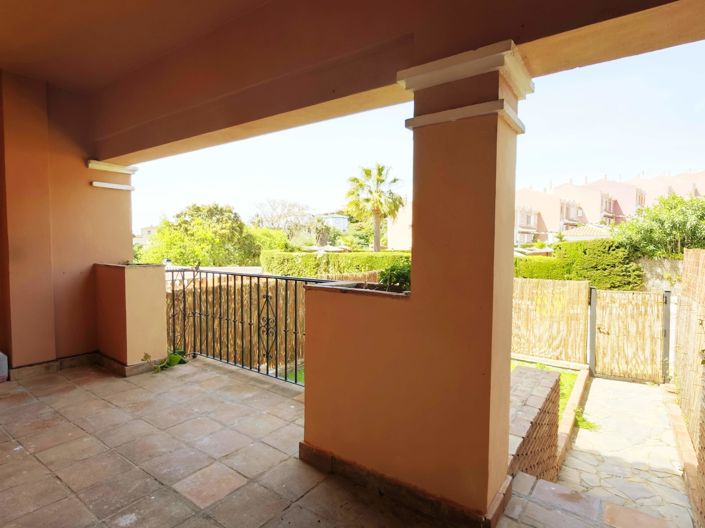 Image No.10-3 Bed Property for sale