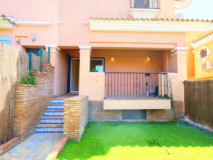 Image No.11-3 Bed Property for sale