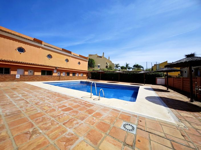 Image No.25-3 Bed Property for sale