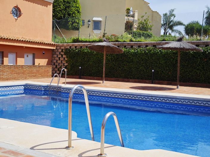 Image No.26-3 Bed Property for sale