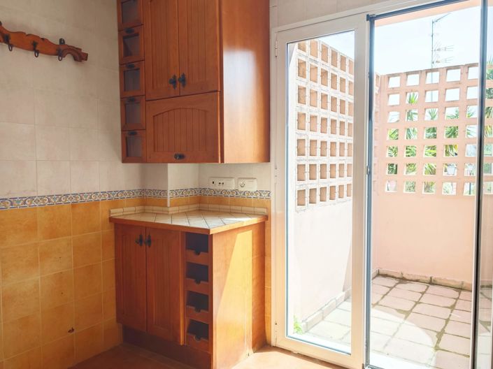 Image No.4-3 Bed Property for sale