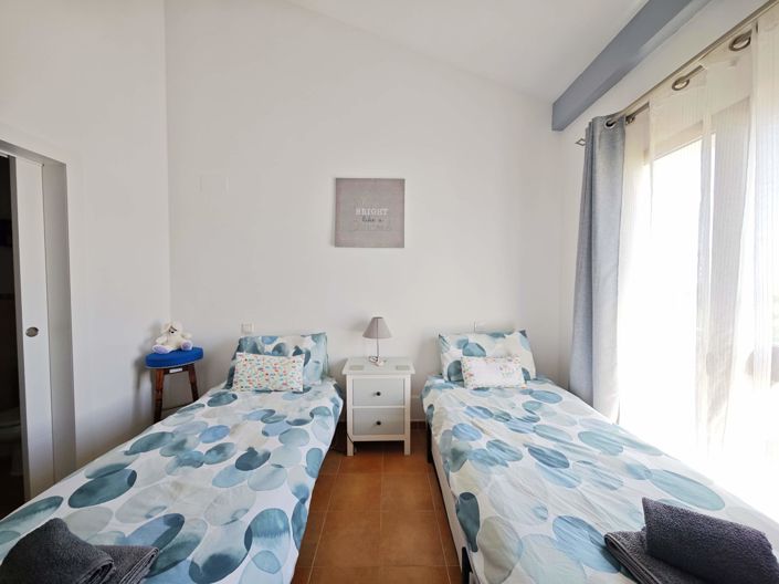 Image No.14-2 Bed Property for sale