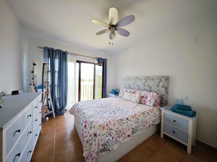 Image No.18-2 Bed Property for sale