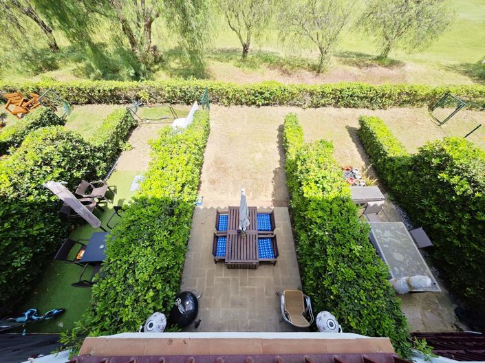 Image No.30-2 Bed Property for sale