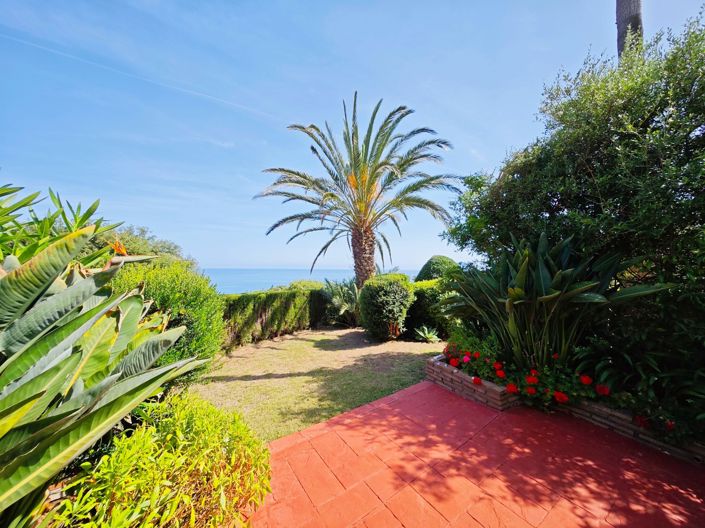 Image No.26-4 Bed House for sale