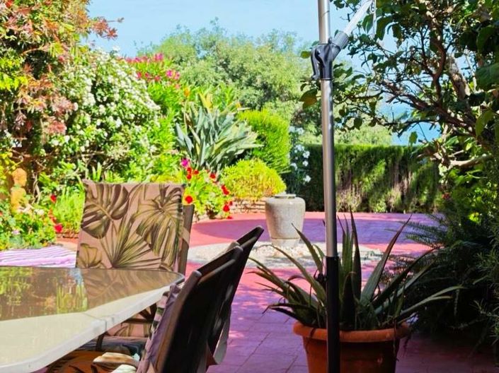 Image No.27-4 Bed House for sale