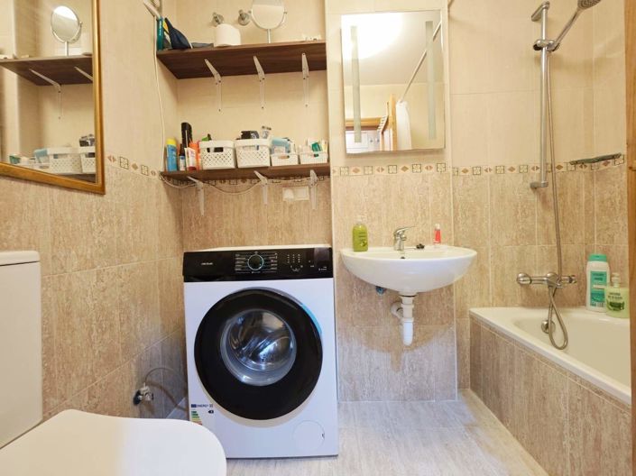 Image No.18-3 Bed Townhouse for sale