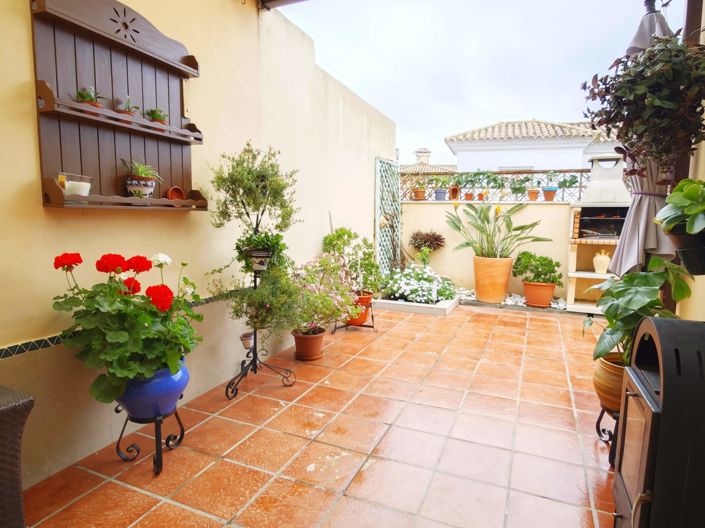 Image No.28-3 Bed Townhouse for sale