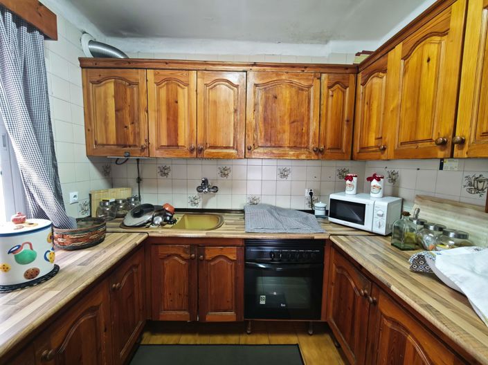 Image No.18-4 Bed Townhouse for sale