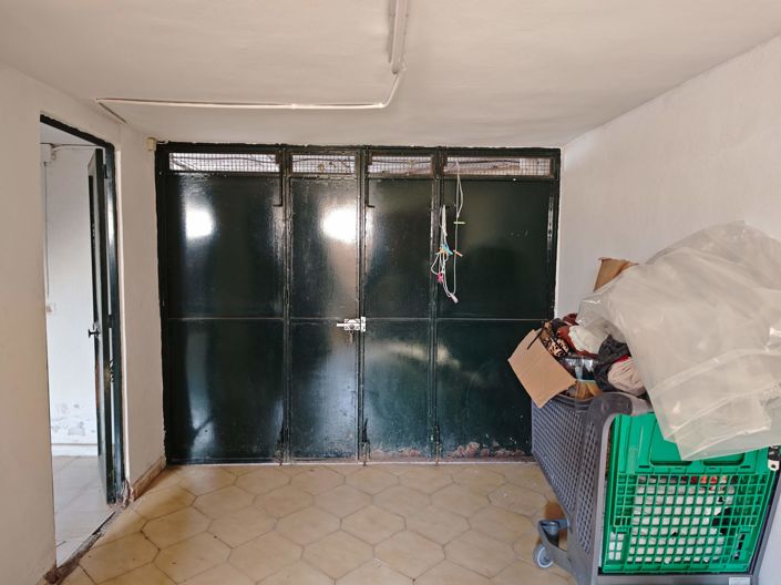 Image No.29-4 Bed Townhouse for sale