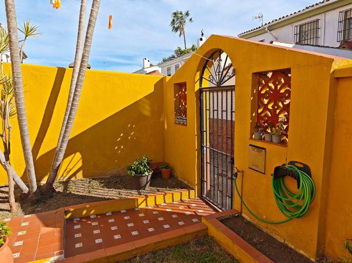 Image No.37-4 Bed Townhouse for sale