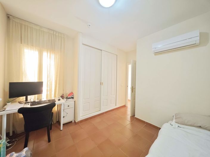 Image No.20-Appartement de 2 chambres à vendre à La Línea de la Concepción