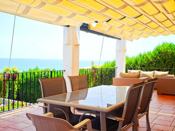 Image No.2-5 Bed Villa for sale