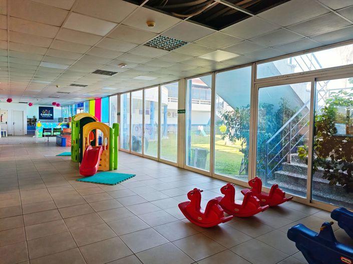 Image No.34-6 Bed Commercial for sale