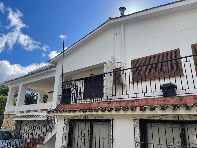 Image No.19-8 Bed Villa for sale