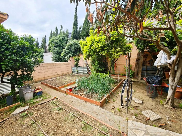 Image No.10-7 Bed Villa for sale