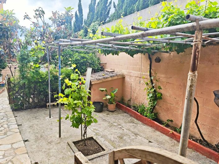 Image No.12-7 Bed Villa for sale