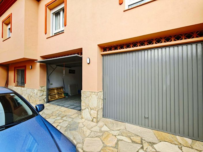 Image No.24-7 Bed Villa for sale