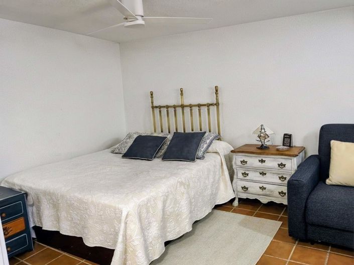 Image No.13-1 Bed Apartment for sale