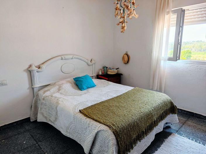 Image No.17-3 Bed Village House for sale