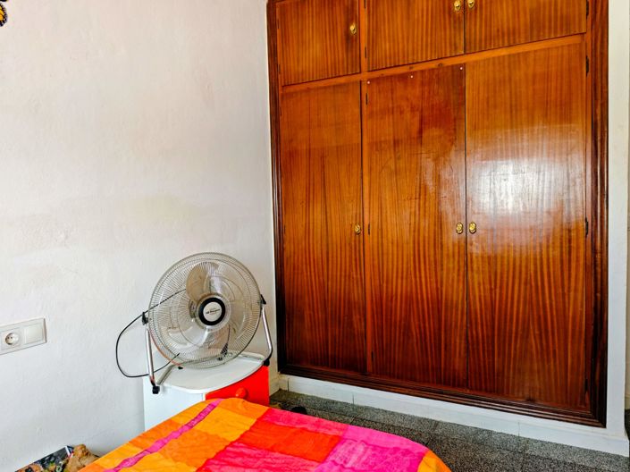 Image No.19-3 Bed Village House for sale