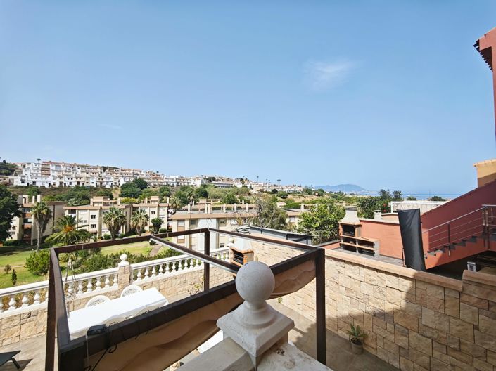 Image No.27-3 Bed Townhouse for sale