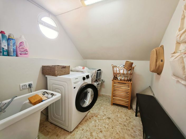Image No.46-3 Bed Townhouse for sale