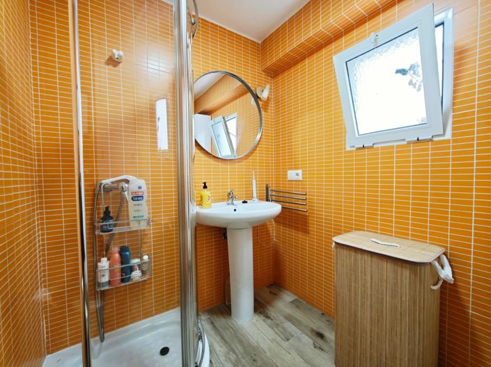 Image No.22-2 Bed House for sale