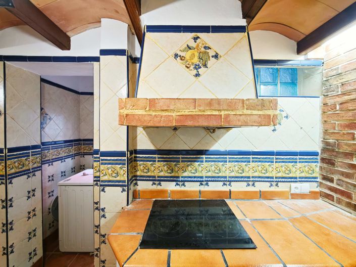 Image No.24-3 Bed House for sale